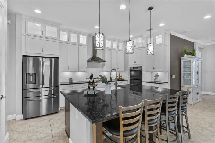 Image No.16-5 Bed House for sale