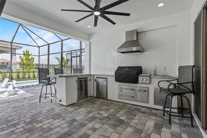 Image No.60-5 Bed House for sale