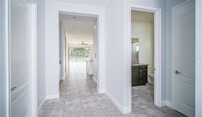 Image No.6-4 Bed House for sale