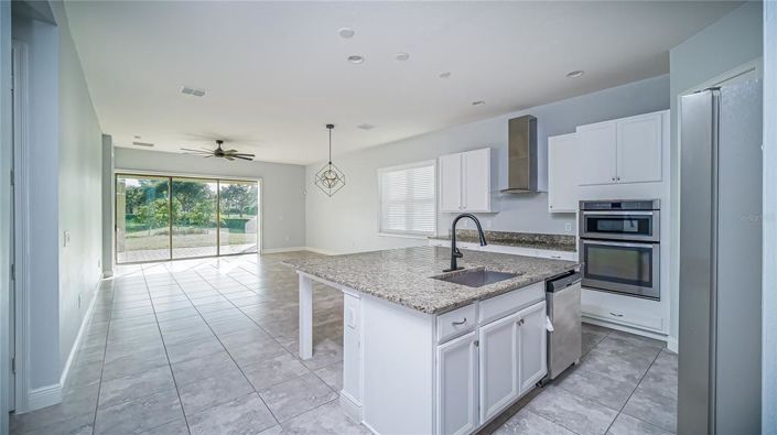 Image No.9-4 Bed House for sale