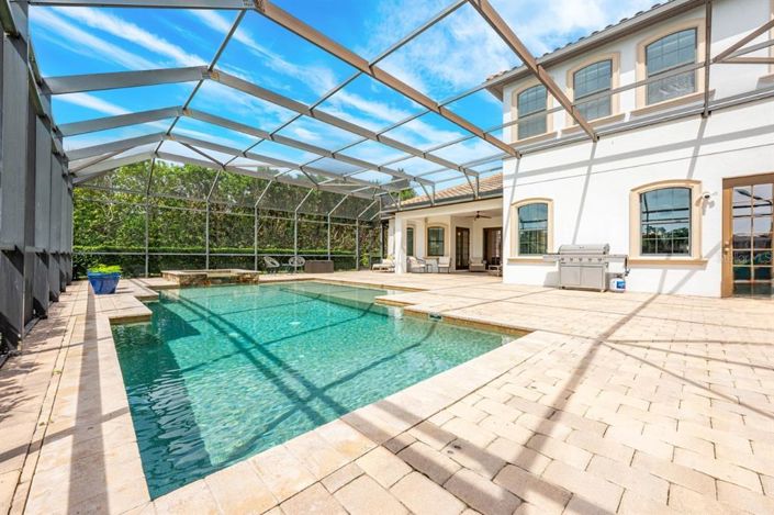 Image No.3-Maison de 6 chambres à vendre à Saint John