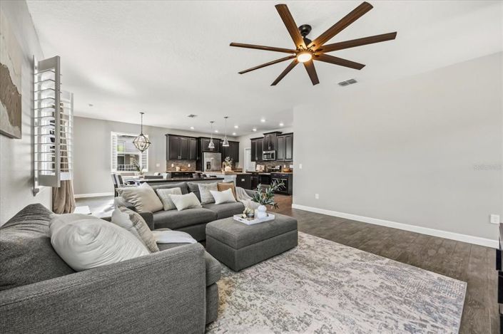 Image No.11-4 Bed House for sale