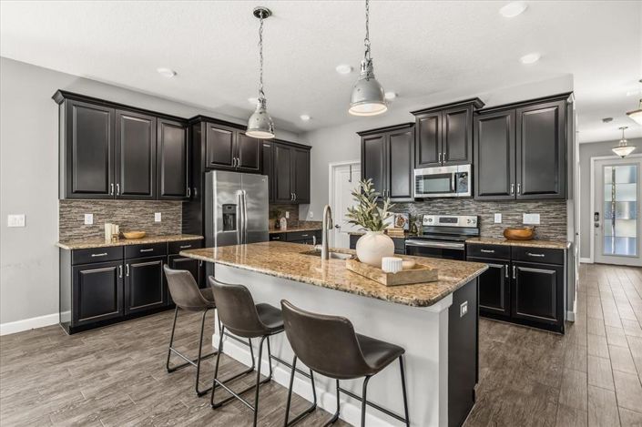 Image No.12-4 Bed House for sale