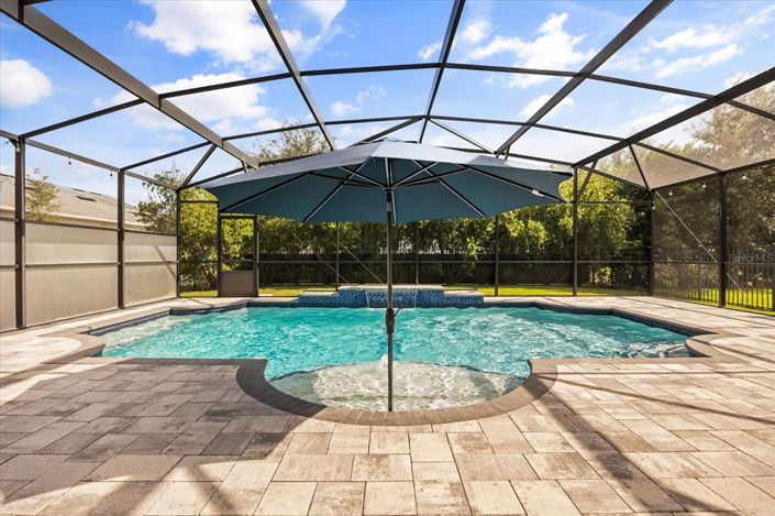 Image No.2-4 Bed House for sale