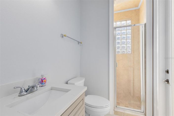 Image No.13-7 Bed House for sale