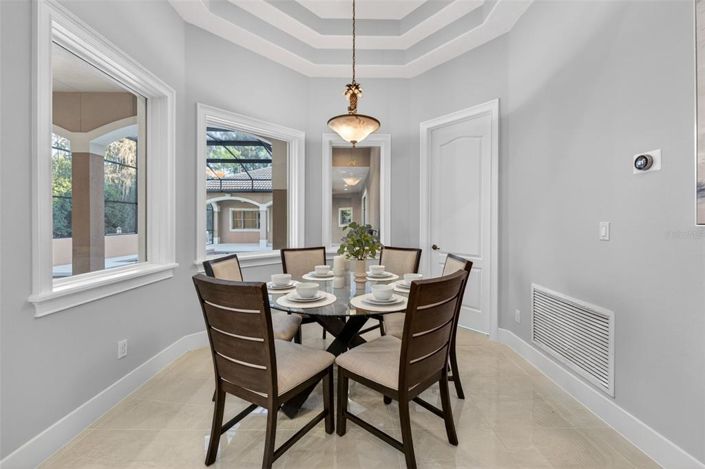 Image No.35-7 Bed House for sale