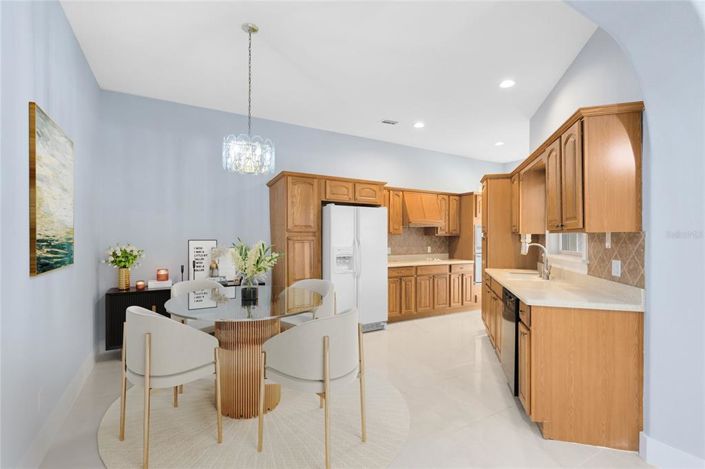 Image No.49-7 Bed House for sale