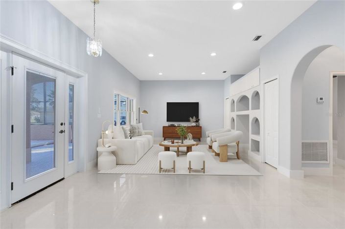 Image No.51-7 Bed House for sale