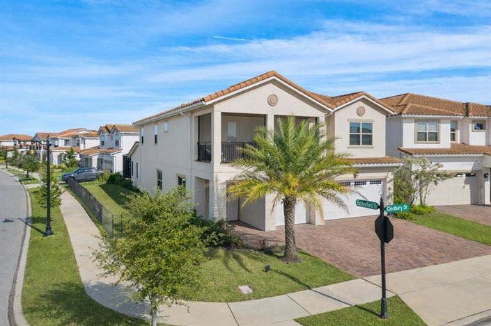 Image No.3-5 Bed House for sale