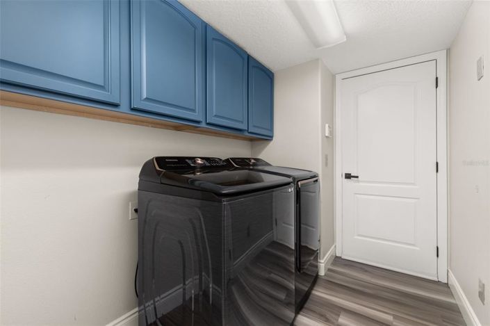 Image No.17-5 Bed House for sale