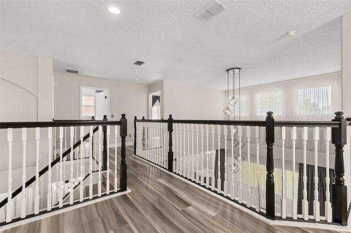 Image No.29-5 Bed House for sale