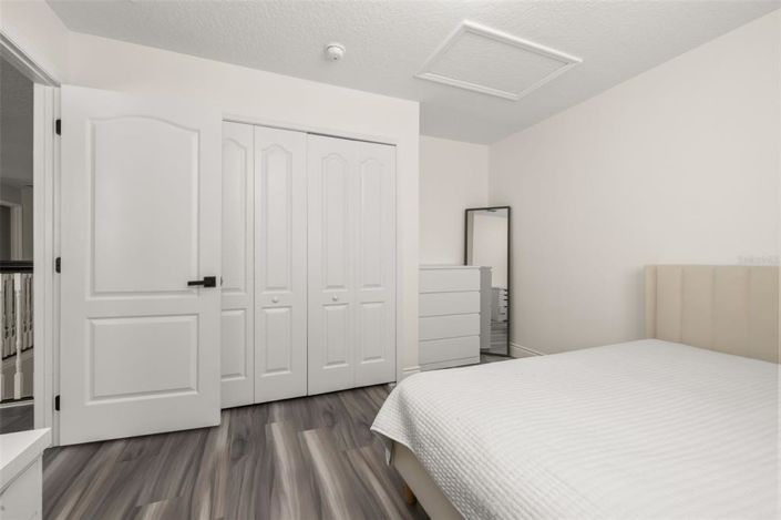 Image No.32-5 Bed House for sale