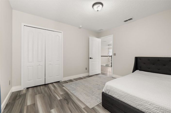 Image No.34-5 Bed House for sale