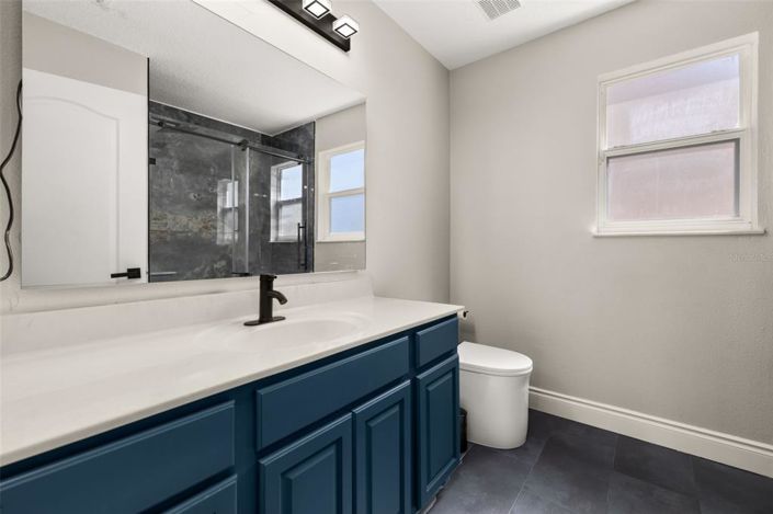 Image No.40-5 Bed House for sale