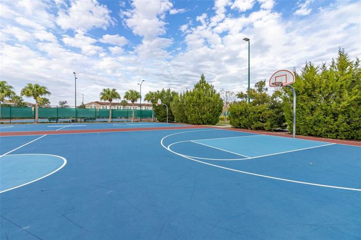 Image No.60-5 Bed House for sale