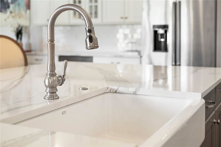 Image No.24-4 Bed House for sale