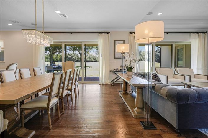 Image No.30-4 Bed House for sale