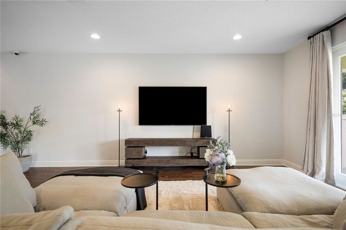 Image No.41-4 Bed House for sale