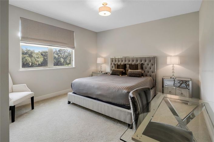 Image No.49-4 Bed House for sale