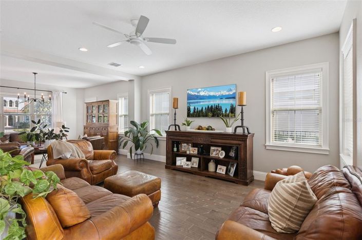 Image No.5-Maison de 4 chambres à vendre à Saint John