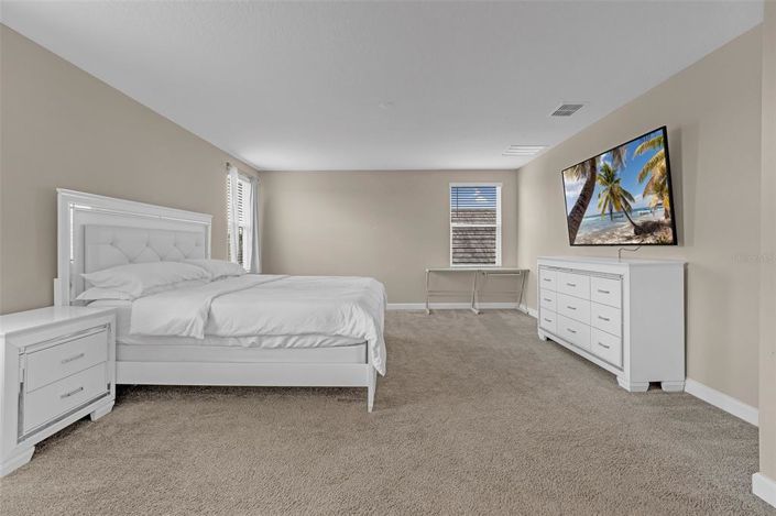 Image No.26-5 Bed House for sale