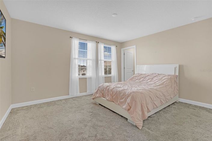 Image No.35-5 Bed House for sale