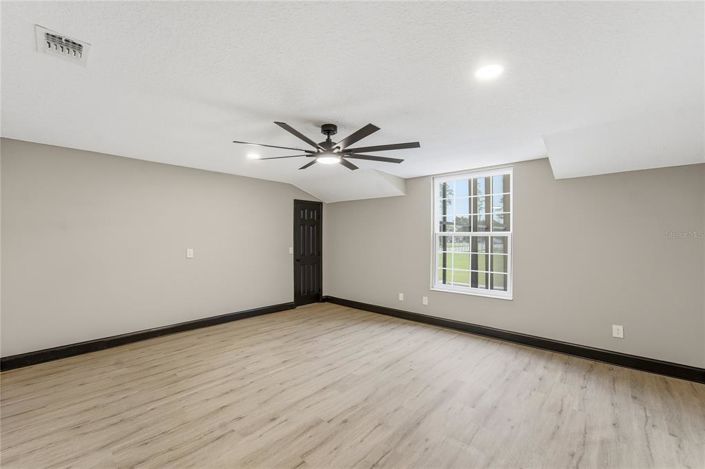 Image No.57-Maison de 5 chambres à vendre à Saint John