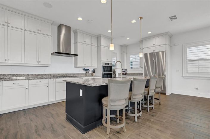 Image No.4-4 Bed House for sale