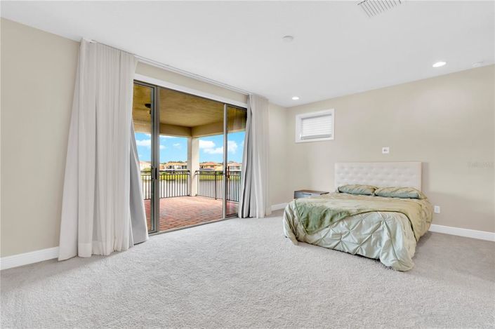 Image No.33-5 Bed House for sale