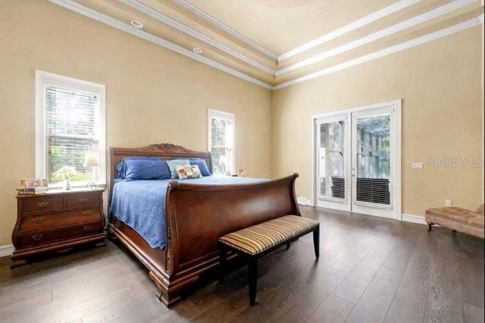 Image No.20-5 Bed House for sale