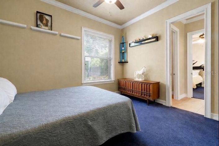 Image No.26-5 Bed House for sale