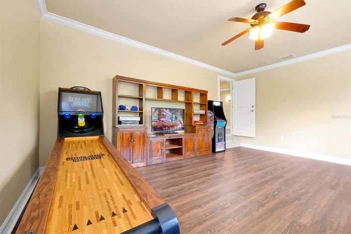 Image No.34-5 Bed House for sale