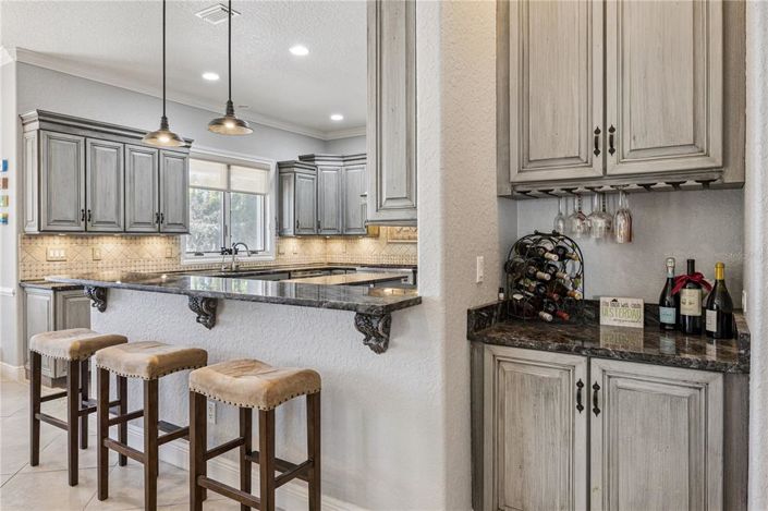 Image No.15-5 Bed House for sale