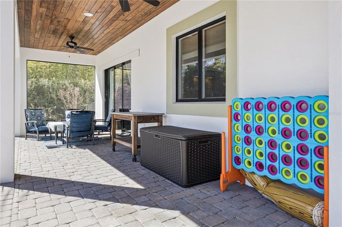 Image No.41-5 Bed House for sale