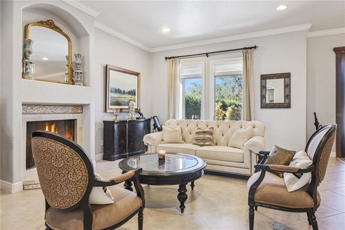 Image No.5-5 Bed House for sale