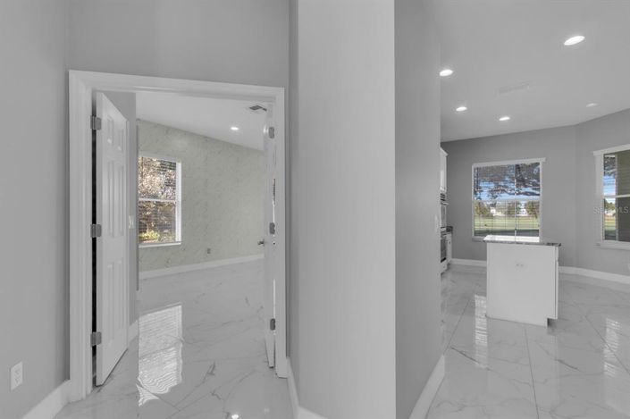 Image No.15-Maison de 4 chambres à vendre à Saint John