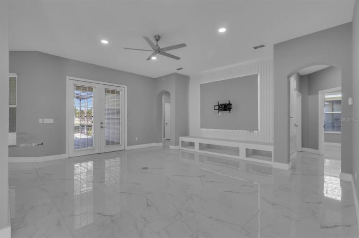 Image No.3-Maison de 4 chambres à vendre à Saint John