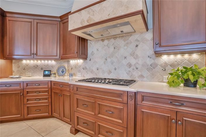 Image No.22-4 Bed House for sale