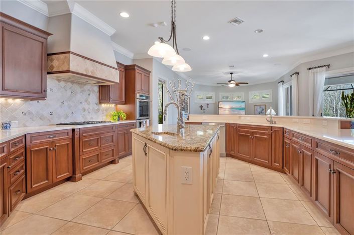 Image No.23-4 Bed House for sale