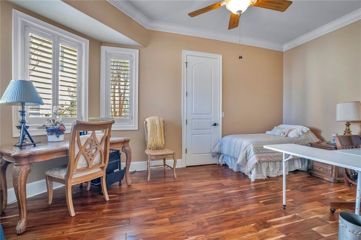 Image No.44-4 Bed House for sale