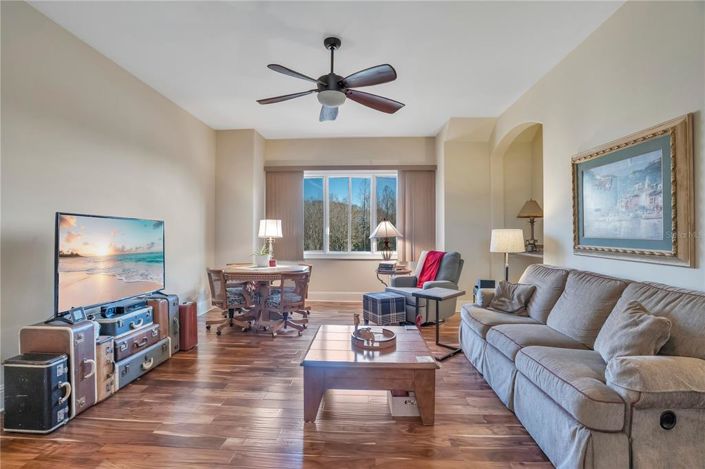 Image No.48-4 Bed House for sale