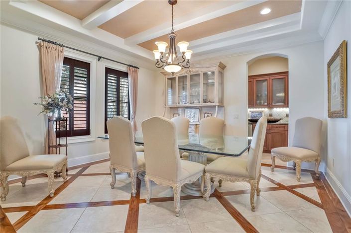 Image No.5-4 Bed House for sale