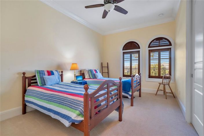 Image No.53-4 Bed House for sale