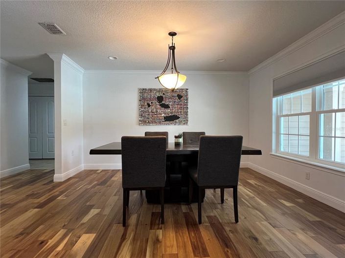 Image No.7-3 Bed House for sale