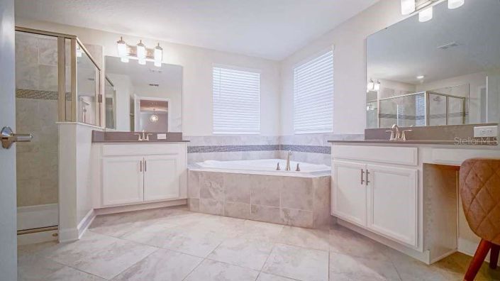 Image No.5-Maison de 5 chambres à vendre à Saint John