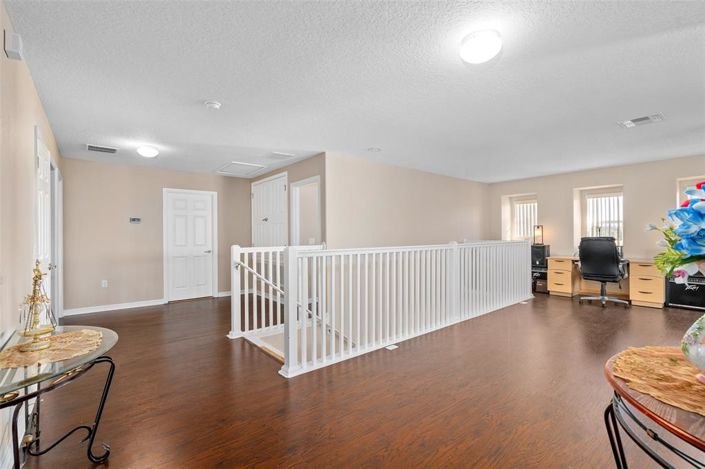 Image No.23-5 Bed House for sale