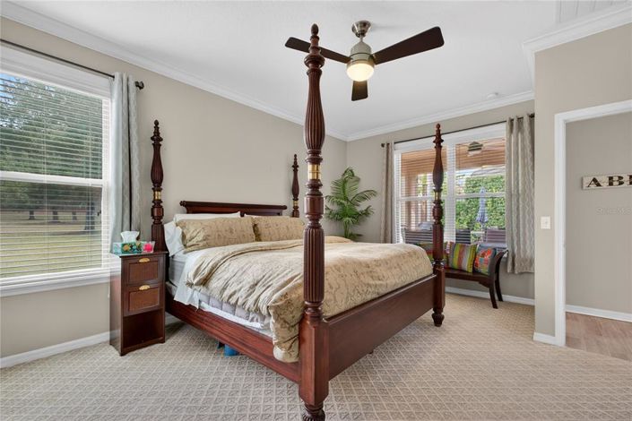 Image No.23-4 Bed House for sale