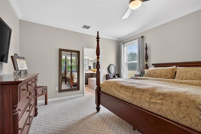 Image No.24-4 Bed House for sale