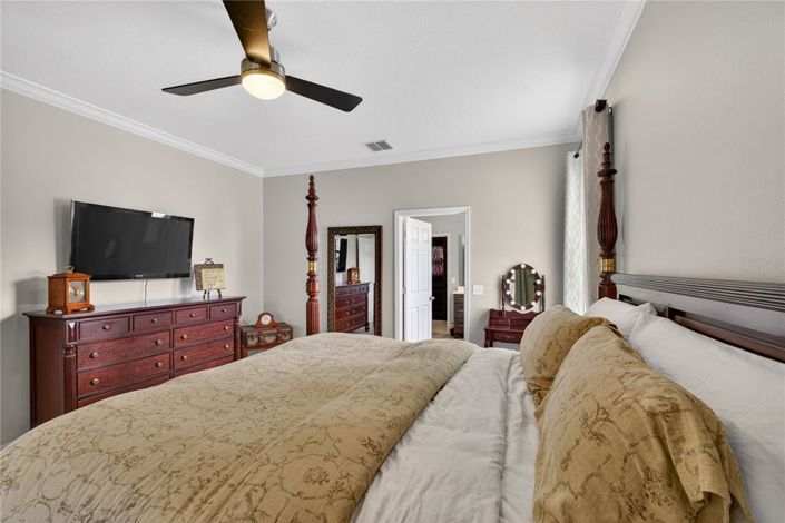 Image No.25-4 Bed House for sale