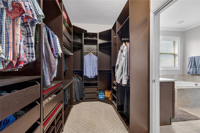 Image No.32-4 Bed House for sale